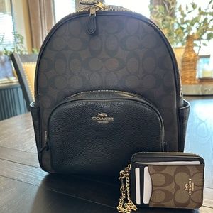 Coach Women's Large Court Backpack and Wallet in Signature Canvas - Brown/Black